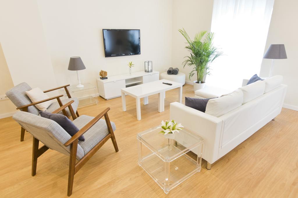 Total Valencia White Apartment Екстериор снимка